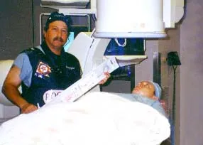 Ασθενής στο εργαστήριο καθετηριασμών πριν από αγγειοπλαστική